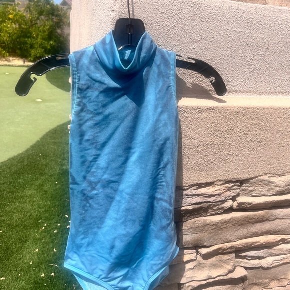 Blue dance mock turtleneck water color leotard women’s size small - Picture 16 of 17